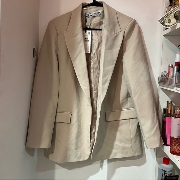Zara Jackets & Blazers - Zara new dress jacket